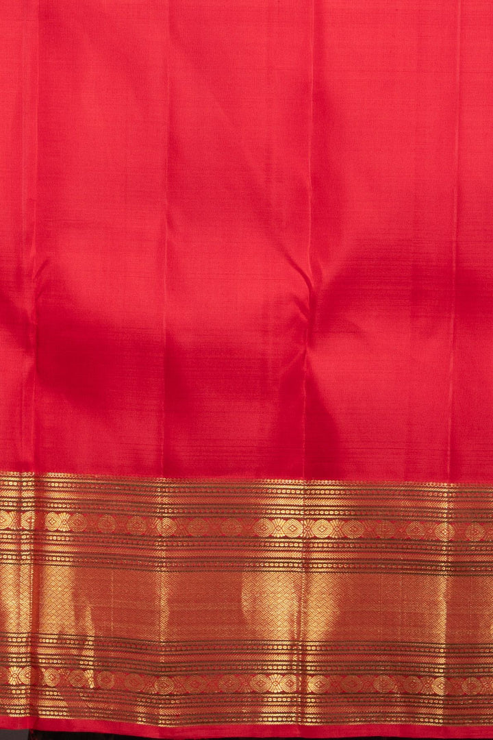 Red kanchipuram silk saree