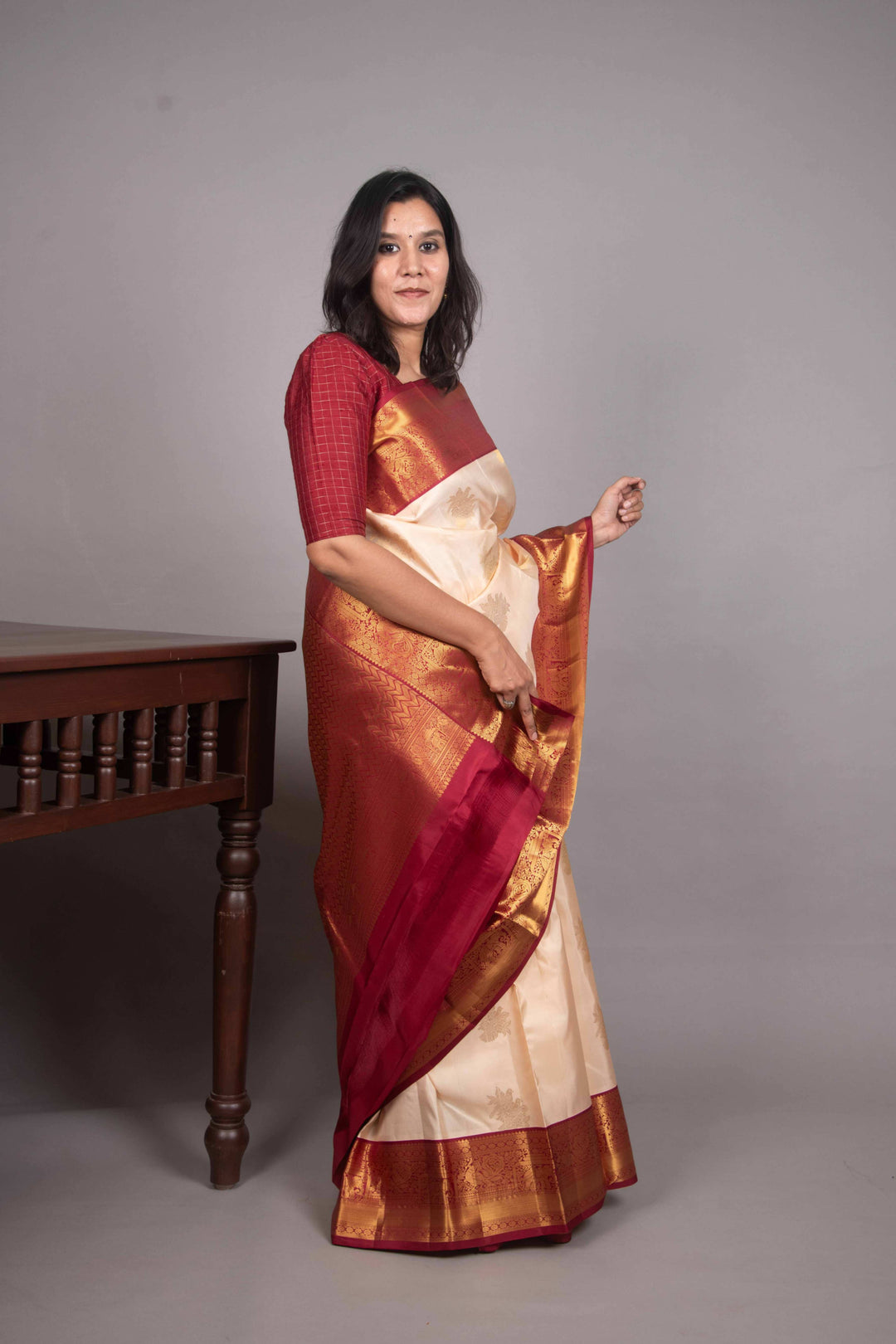 White Frost White and Red korvai silk saree