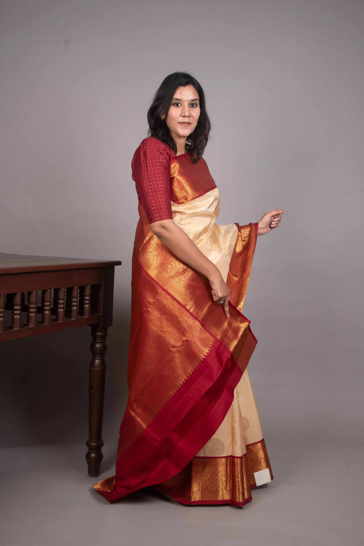 Beige and Apple Red korvai kanchipuram silk saree