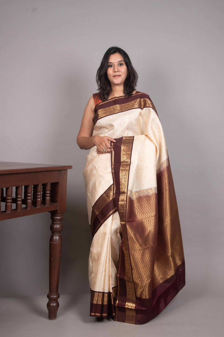 Offwhite and Bean brown korvai silk saree