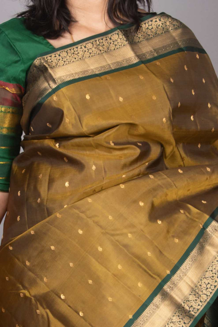 Mehendi green and Bottle green korvai silk saree