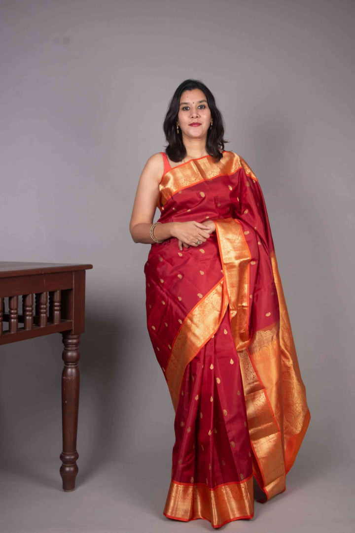 Apple Red and Orange Korvai silk saree