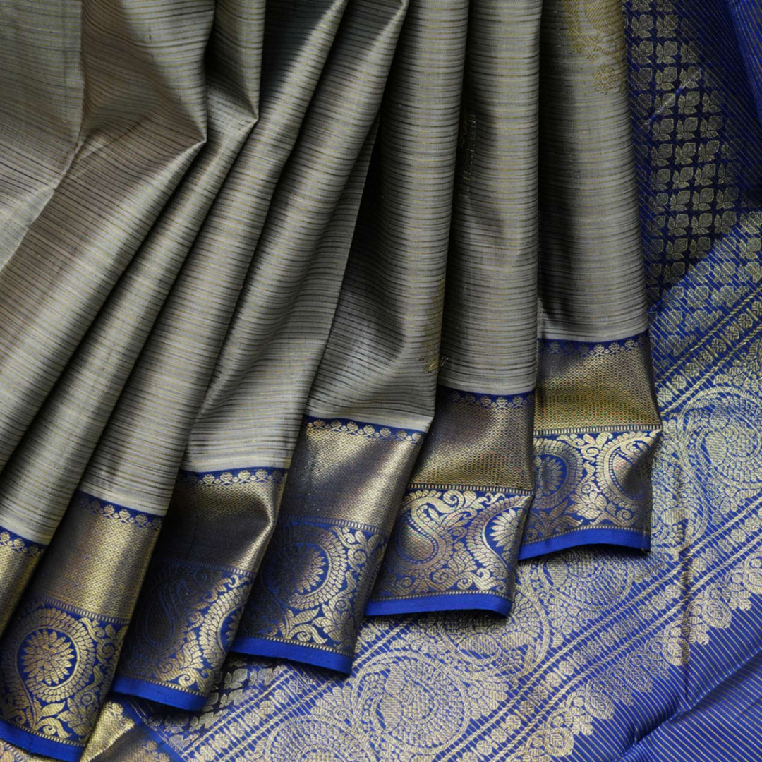 Grey and blue vairaoosi silk saree