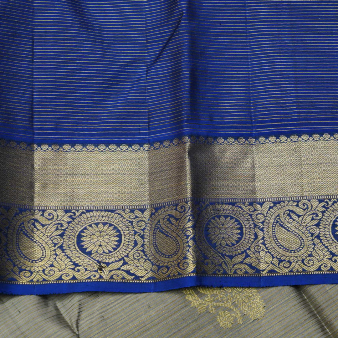 Grey and blue vairaoosi silk saree