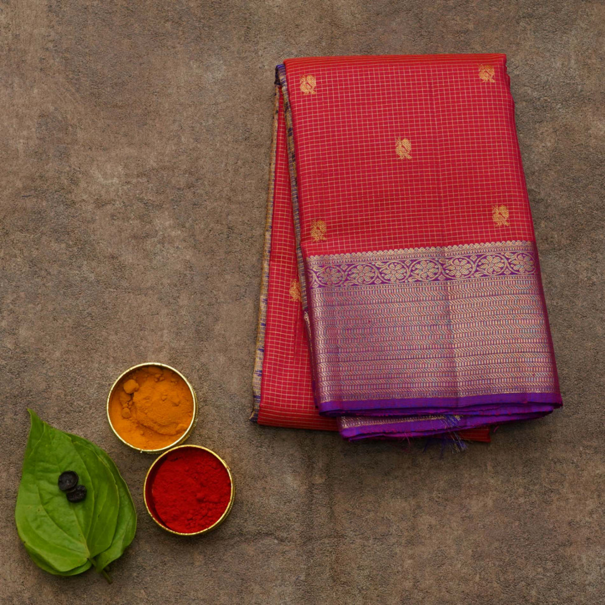 Red vairaoosi checks silk saree