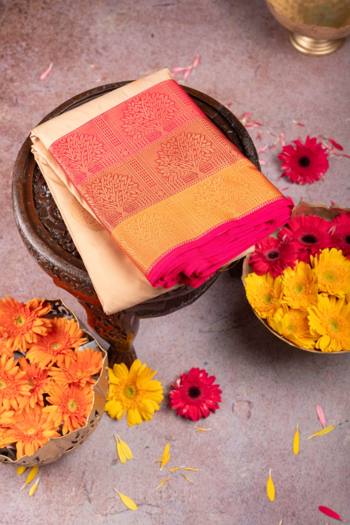Offwhite Designer Semi Silk Saree