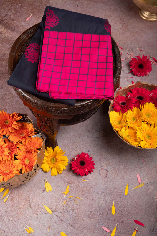 Navy Blue And Pink Traditional Semi Silk Saree