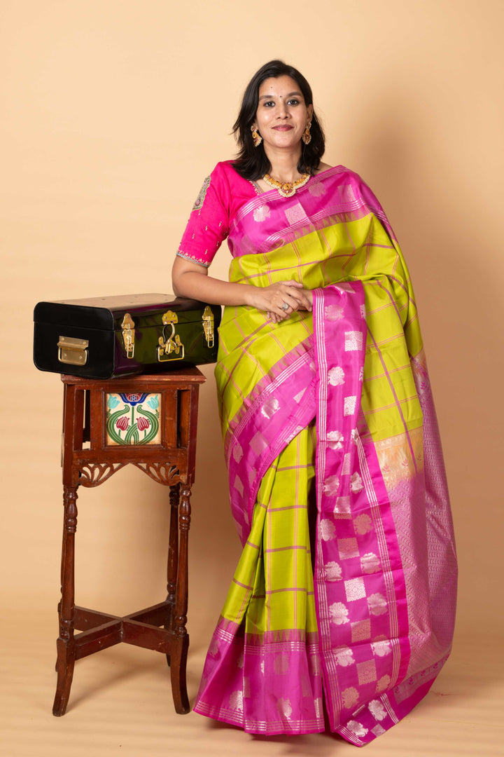 Green retta pettu pure silk saree