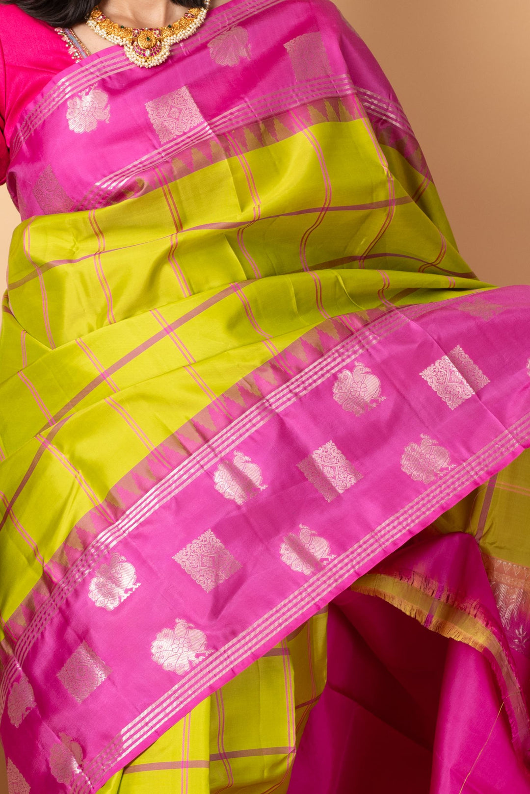 Green retta pettu pure silk saree