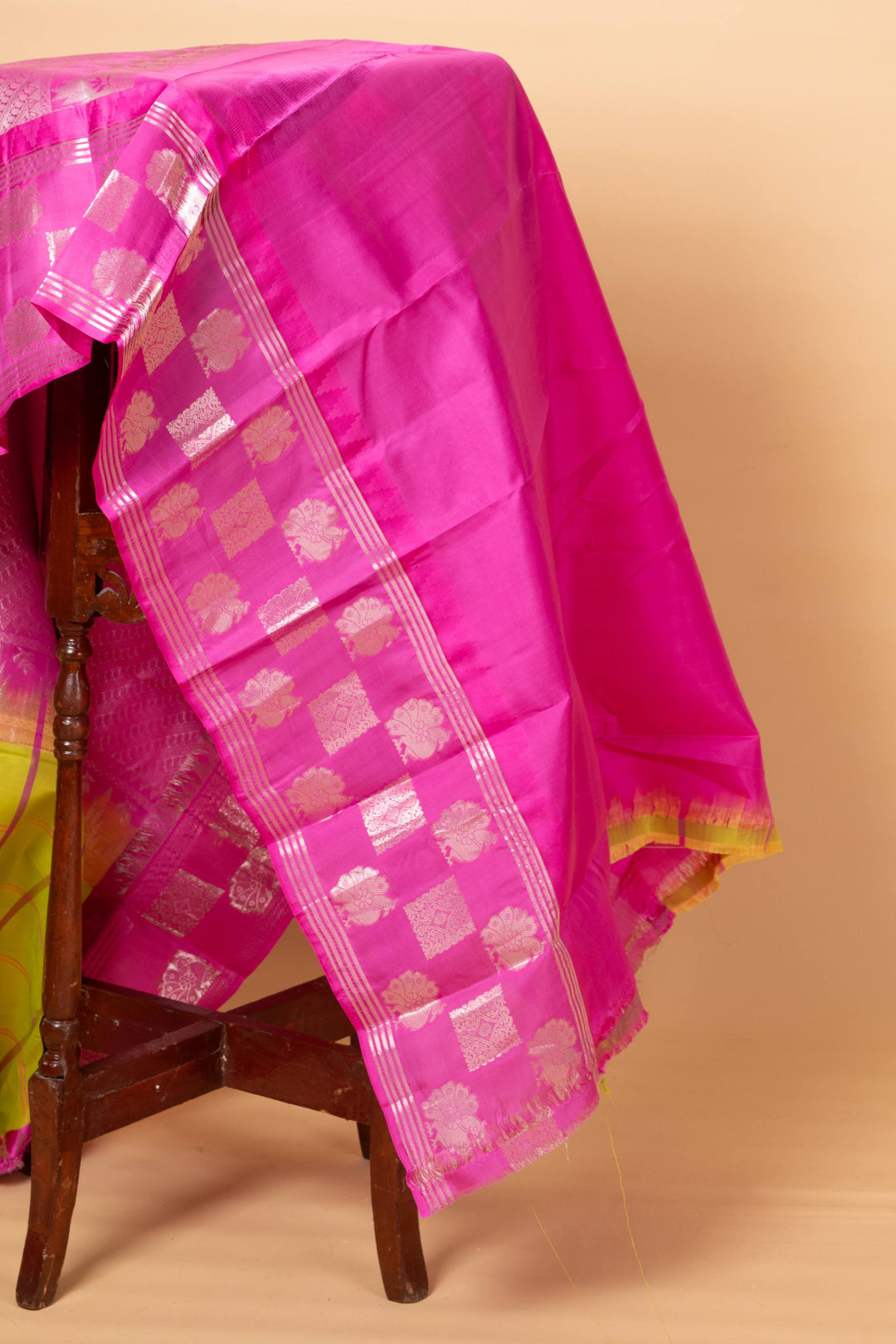 Green retta pettu pure silk saree