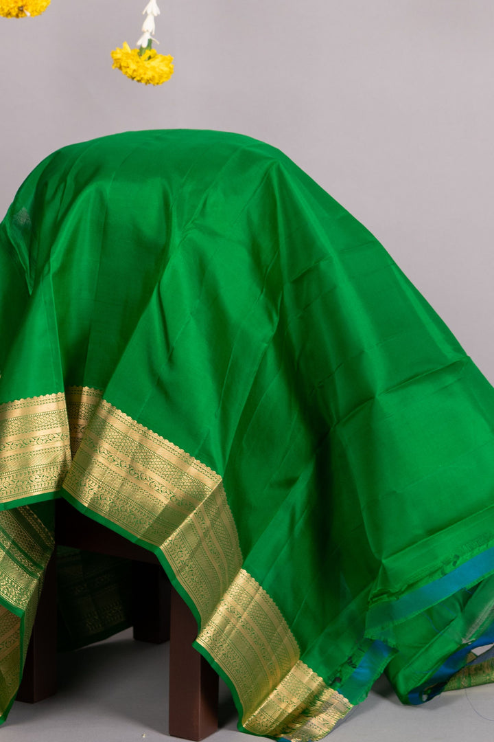 Red Saree With Golden Border